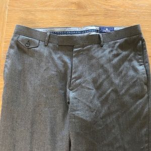 Cremieux Gray herringbone dress slacks